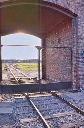 Auschwitz - 1998 - 12 di 33